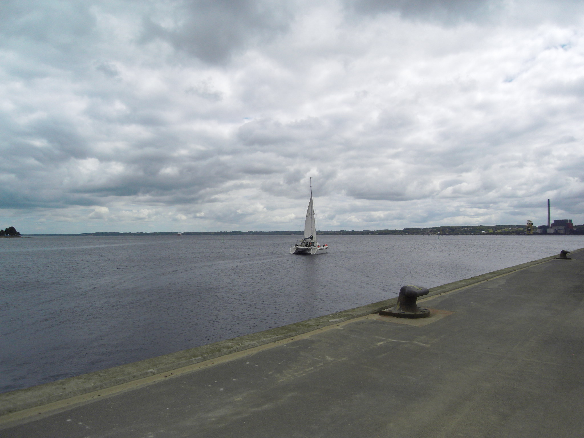 SAMSUNG DIGITAL CAMERA